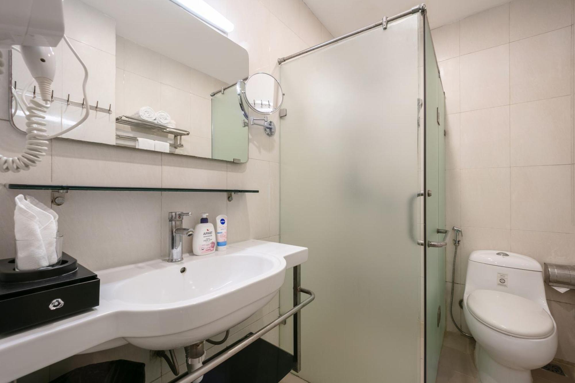 A25 Hotel - 15 Hang Than Ханой Экстерьер фото